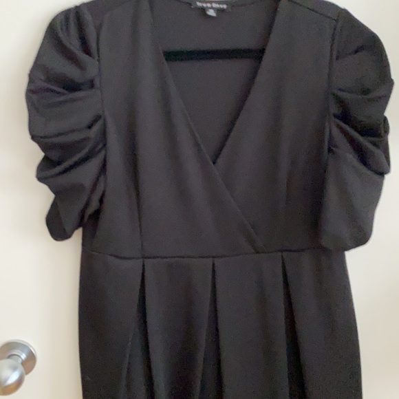 Black puff sleeve dress - Picture 1 of 7